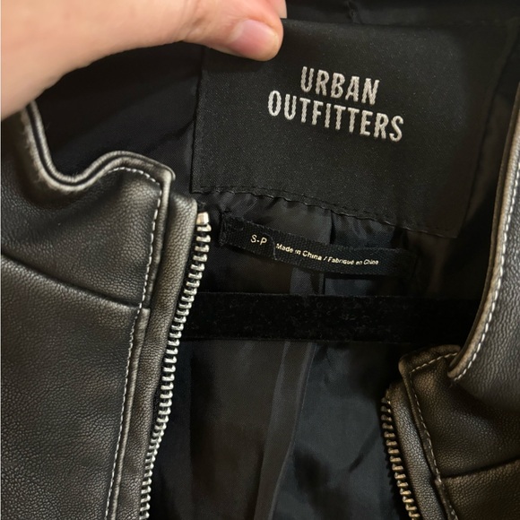 Urban outfitters leather jacket - Picture 3 of 3